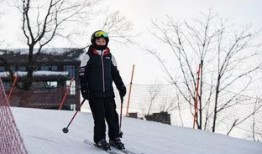 冰天雪地在线观看,在线观看，感受冬日浪漫与冒险之旅