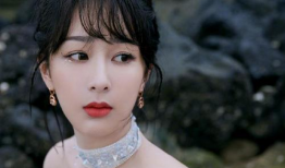 娱乐吃瓜背景女星是谁呀,揭秘当红女星背后的故事